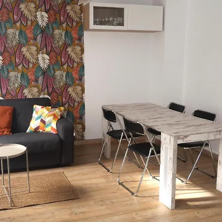 Happystay Family House By Dream Apartments بيت للعطل *