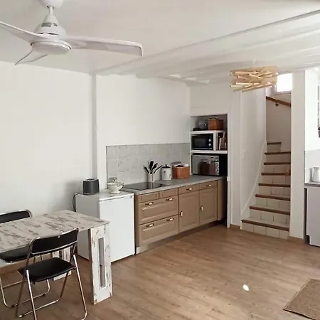 Happystay Family House By Dream Apartments شيسي