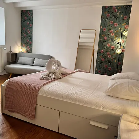 Happystay Family House By Dream Apartments شيسي